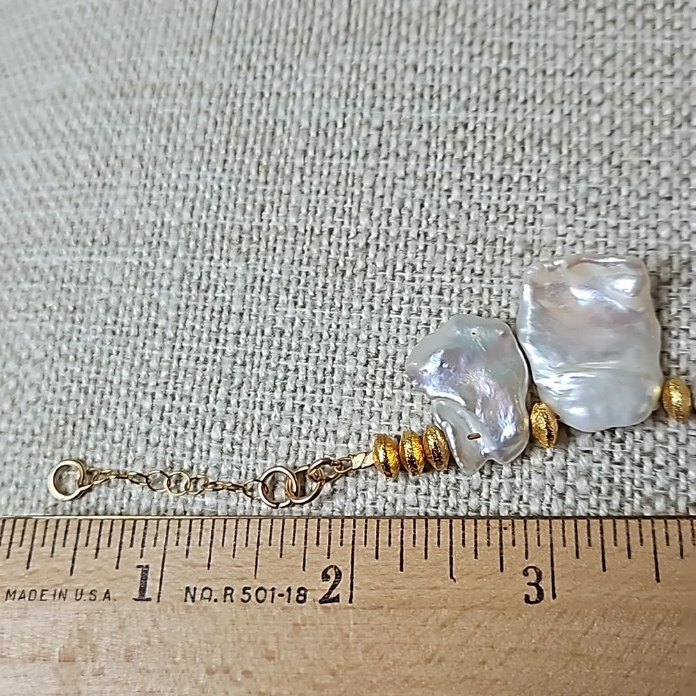 Madeleine Lou Keishi Pearl & Gold Necklace - Picture 7 of 8